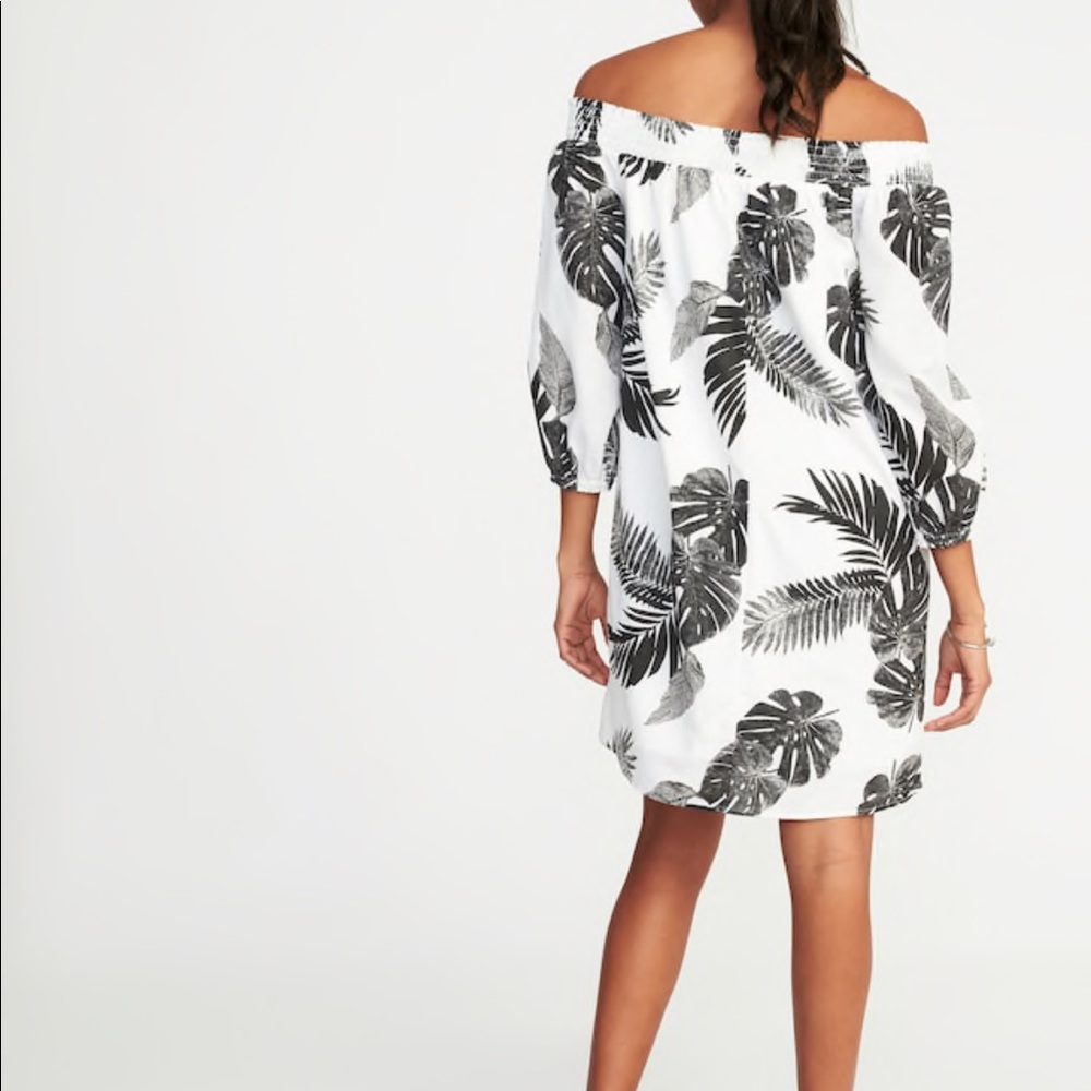 Old Navy Off The Shoulder Dress